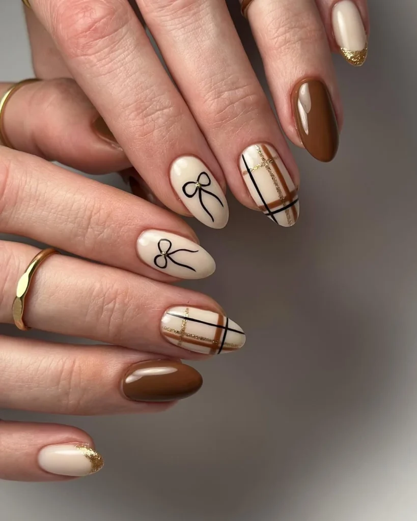 November Nail Aesthetic: 20+ Hot Designs For This Month 18 gold glitter manicure