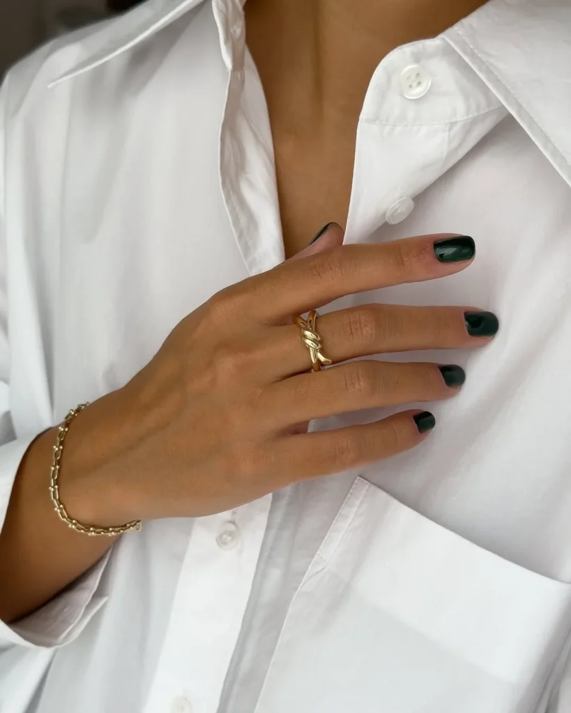 November Nail Aesthetic: 20+ Hot Designs For This Month 20 gold knot ring