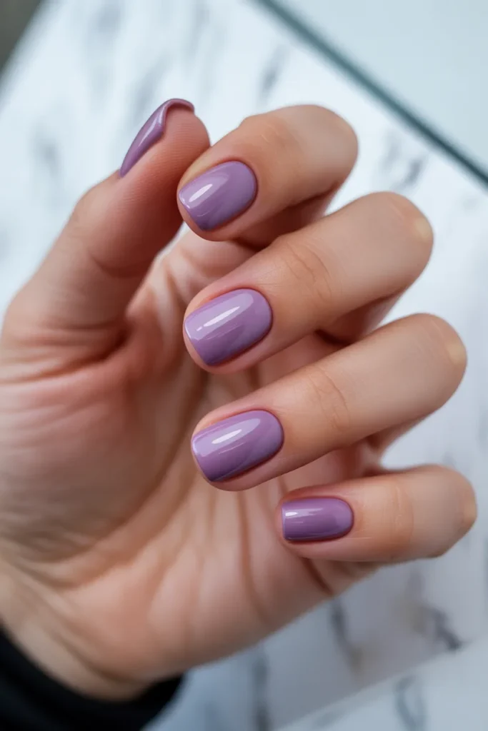 02 Lilac Short Square Nails