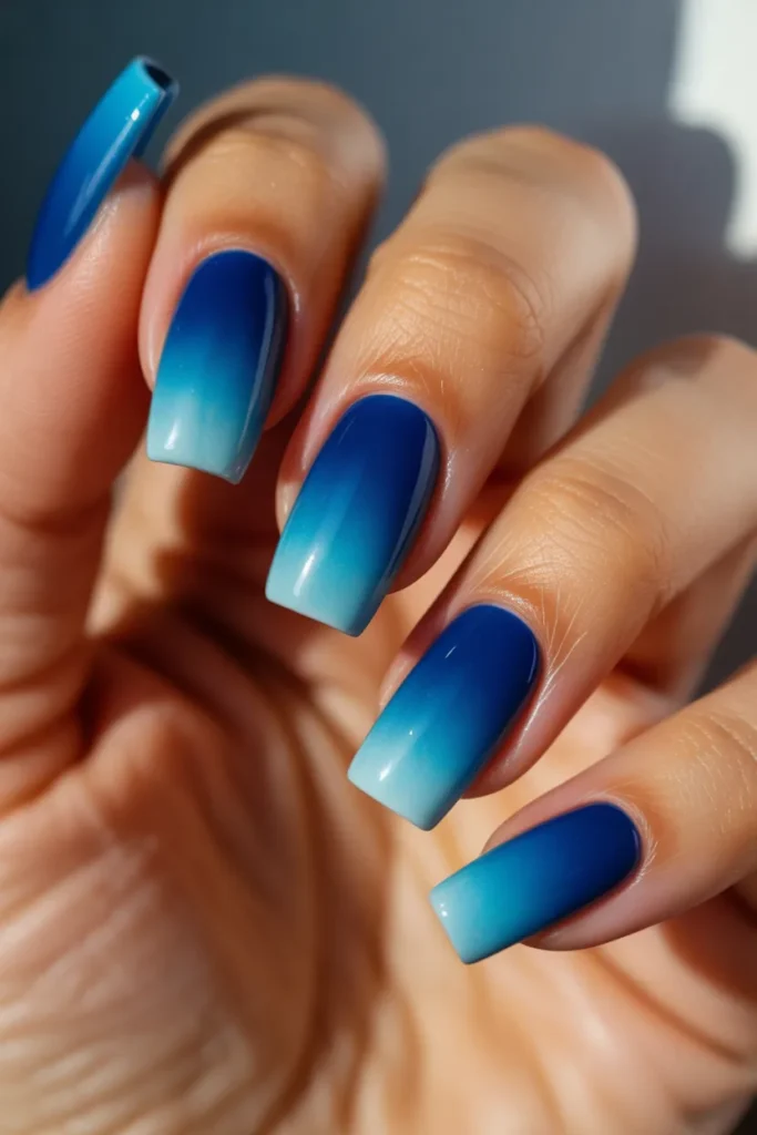 05 Ombre Summer Nails Blue — Ocean Gradient