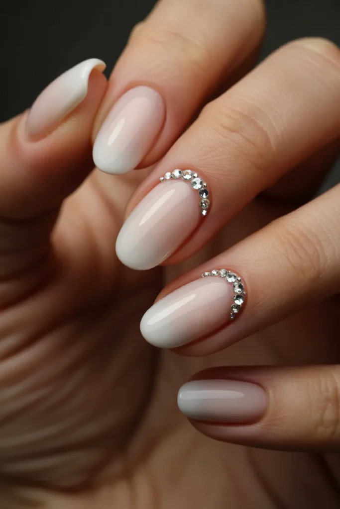 15 Milky White Nails with Rhinestones