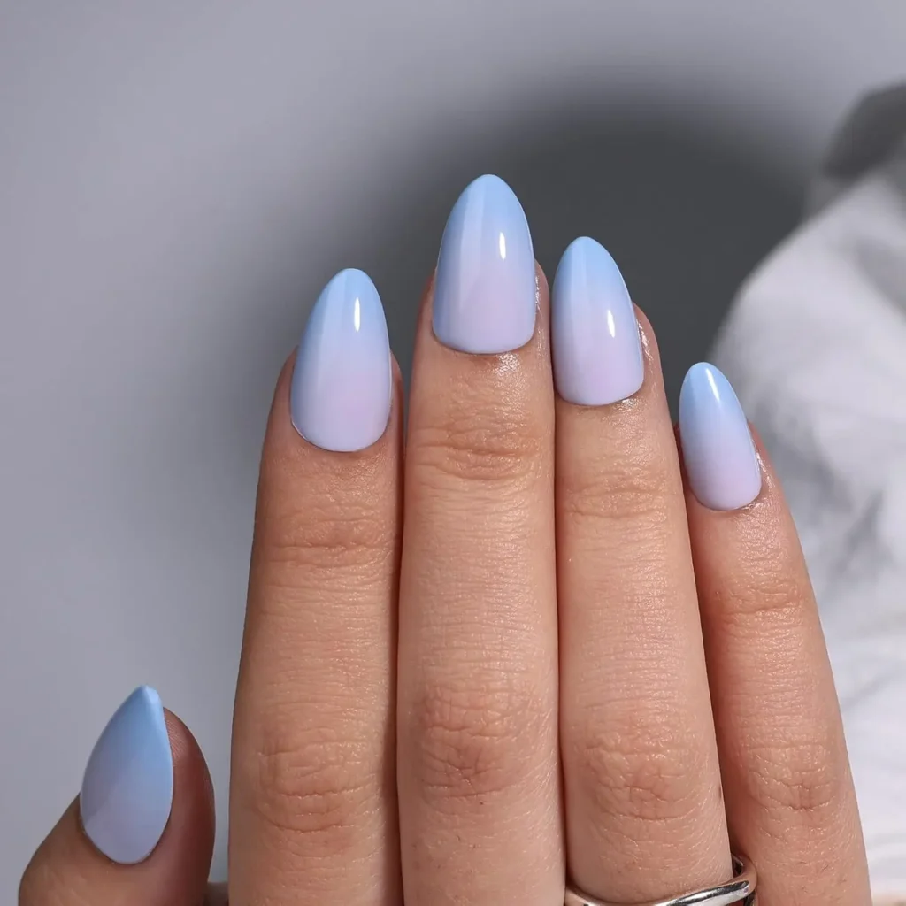 Summer Almond Nails 17 16.Ombre Turquoise to White