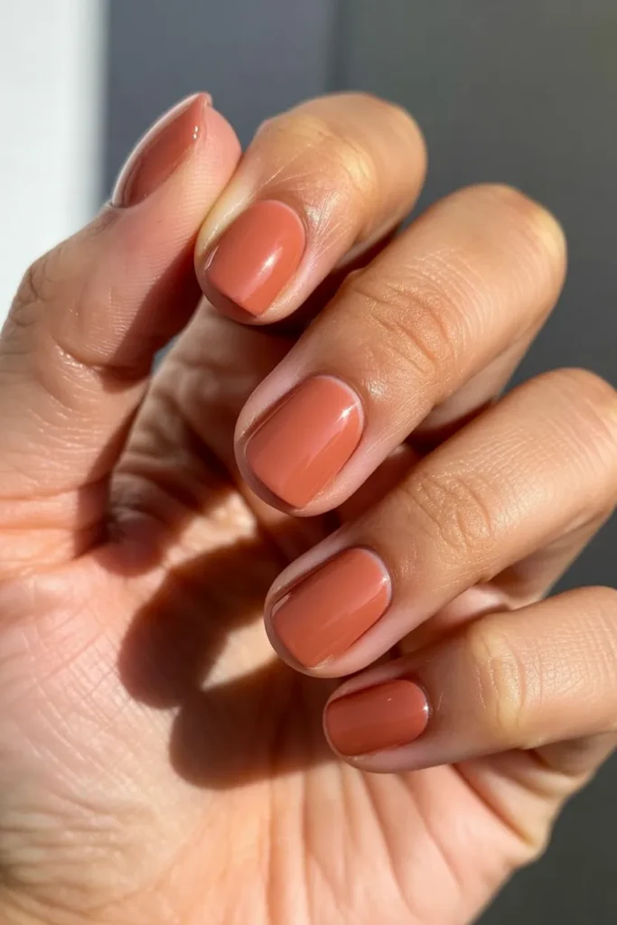 19. June Nails Simple — Solid Terracotta